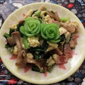 ☆hikonyan☆'s cooksnap of when they made 小松菜ベーコン舞茸の卵とじ♪.