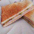 ぷるめりあ888's cooksnap of when they made 喫茶店の味♡ハムときゅうりトーストサンド.