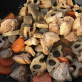 R2016's cooksnap of when they made ☆蓮根と鶏肉の煮物☆.