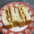 rantana's cooksnap of when they made レンジで簡単☆厚焼きたまごサンド.