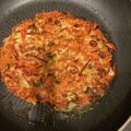ようさんママ's cooksnap of when they made えのきとにんじんのチーズチヂミ.