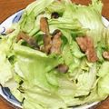 vabochan's cooksnap of when they made 焼きナスと豚肉とレタスのご馳走サラダ.