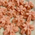クックTWSQJ6☆'s cooksnap of when they made 桜の絞り出しクッキー.