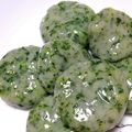 JUNKO526's cooksnap of when they made 春菊で簡単お団子.