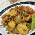 るぅ・x・'s cooksnap of when they made 新じゃがと豚挽肉の豆板醤炒め.