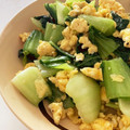 りおちーmama's cooksnap of when they made ふわふわ卵と青梗菜♡中華炒め.