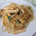 papepo☆'s cooksnap of when they made 給料日前のタイ風焼そば(パッタイ).