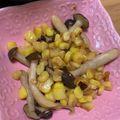 ◎みーちゃん◎'s cooksnap of when they made ☼しめじとコーンのバター醤油炒め.