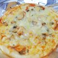 黒豆丸's cooksnap of when they made 安ウマ☆本格シーフードピザ.