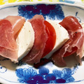 karikarin's cooksnap of when they made 簡単美味し！生ハムとトマトのカプレーゼ.