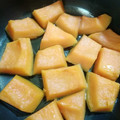 あんこだよ。's cooksnap of when they made 納豆のタレ活用！かぼちゃの煮付け.