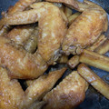 yamajune's cooksnap of when they made 手羽先とごぼうのこってり煮【作り置き】.