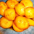 アルクックママ's cooksnap of when they made 新ジャガの季節。少し小さめは煮っ転がしに.