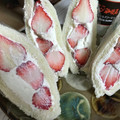 k22a's cooksnap of when they made 簡単！断面も綺麗に作れちゃう！ 苺サンド.