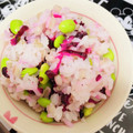 mmiii☆'s cooksnap of when they made 彩り弁当＊しば漬けと枝豆のごはん＊.