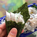 はる1234's cooksnap of when they made 小さい手巻き寿司 のり 切り方 巻き方.