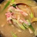 アリエちゃん's cooksnap of when they made 白菜とベーコンのコンソメみそ汁.