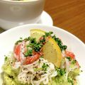 とろろ☆'s cooksnap of when they made 10分あれば出来る！アボとカニカマの前菜.