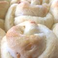 ♡Riochan♡'s cooksnap of when they made メープル風味のお花パン.