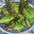 なるえり☆キッチン's cooksnap of when they made レンジで簡単　スナップエンドウ塩昆布和え.