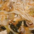 かめのたろう's cooksnap of when they made キムチ鍋リメイク！煮込みうどん.
