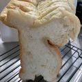 ハハグマ's cooksnap of when they made HBで超リッチ生クリーム食パン♬*.+゜.