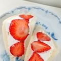 happykote's cooksnap of when they made 超簡単！イチゴのフルーツサンド！萌え断！.
