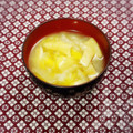 ふうはっちゃん's cooksnap of when they made 白菜と油揚げの味噌汁.