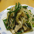 ノンノリノ's cooksnap of when they made いかとにんにくの芽のもやし炒め.