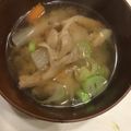 花花里's cooksnap of when they made 舞茸と大根の味噌汁♪舞茸と大根香る♪.