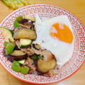 ルパンのかあさん☆彡's cooksnap of when they made なすとピーマンの豚肉味噌炒め丼.