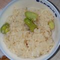 あゆﾏｿ's cooksnap of when they made そら豆と桜海老の春色ごはん.