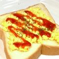 ChunChun☆≡'s cooksnap of when they made 炒り卵で手軽にエッグトースト.