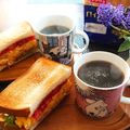dimbula121's cooksnap of when they made ベーコン＆チーズと玉子焼きのホットサンド.