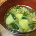 meekoっち's cooksnap of when they made 新玉ねぎとジャガイモのカレースープ.