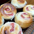 つまみ屋熊ノ介's cooksnap of when they made さっぱり♪ブルーベリーヨーグルトパン♫.