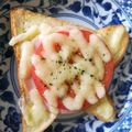くむちん's cooksnap of when they made ハム、トマト、チーズのトースト.
