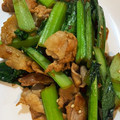 頑張る主婦Ns's cooksnap of when they made 豚コマと小松菜の生姜焼き風炒め.