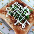 はっさく大福839's cooksnap of when they made あらおいしいっ〃鰹節とお葱だけのトースト.