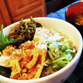 ダッフィーニーうに's cooksnap of when they made 簡単 めかぶ しらす丼.