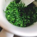 はるはる35's cooksnap of when they made 目から鱗！？パセリのみじん切りテク.