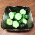 murasakii's cooksnap of when they made ビニール袋で漬けるだけ☆きゅうりの浅漬け.