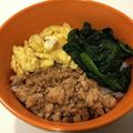 ズボラミーコ's cooksnap of when they made 超簡単！鶏そぼろの三色丼ぶり！！.