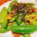 S＊mama♡'s cooksnap of when they made スナップエンドウと胡桃のバター醤油炒め.