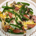 ＭＩＬＵ's cooksnap of when they made しめじとピーマンのチーズ卵炒め.