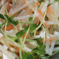 あゆたっくん's cooksnap of when they made 豆苗と大根の中華風サラダ☆.