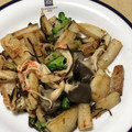 マダムスカーレット's cooksnap of when they made 長いもとしめじの塩昆布バター炒め.