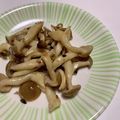 sayaendo＊'s cooksnap of when they made しめじだけのバタポン炒め.