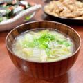 Superlittleboo's cooksnap of when they made 白菜と玉ねぎの味噌汁.