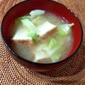 ｊｏｃｏｍｏｍｏｌａ's cooksnap of when they made 厚揚げと、春キャベツのお味噌汁.